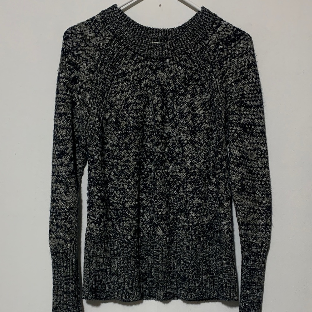 Universal Thread Heather Blue Knit Sweater